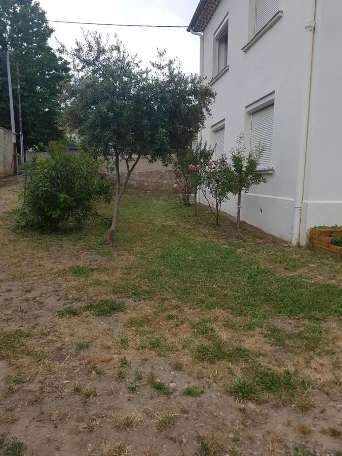 Les Belles Nuits Bed and Breakfast Le Bousquet-d'Orb Εξωτερικό φωτογραφία